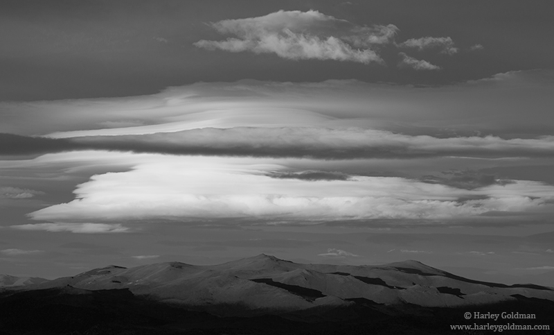 While the lenticuar &quot;Sierra Wave&quot; clouds were happening the north and south, this is a look to the east.