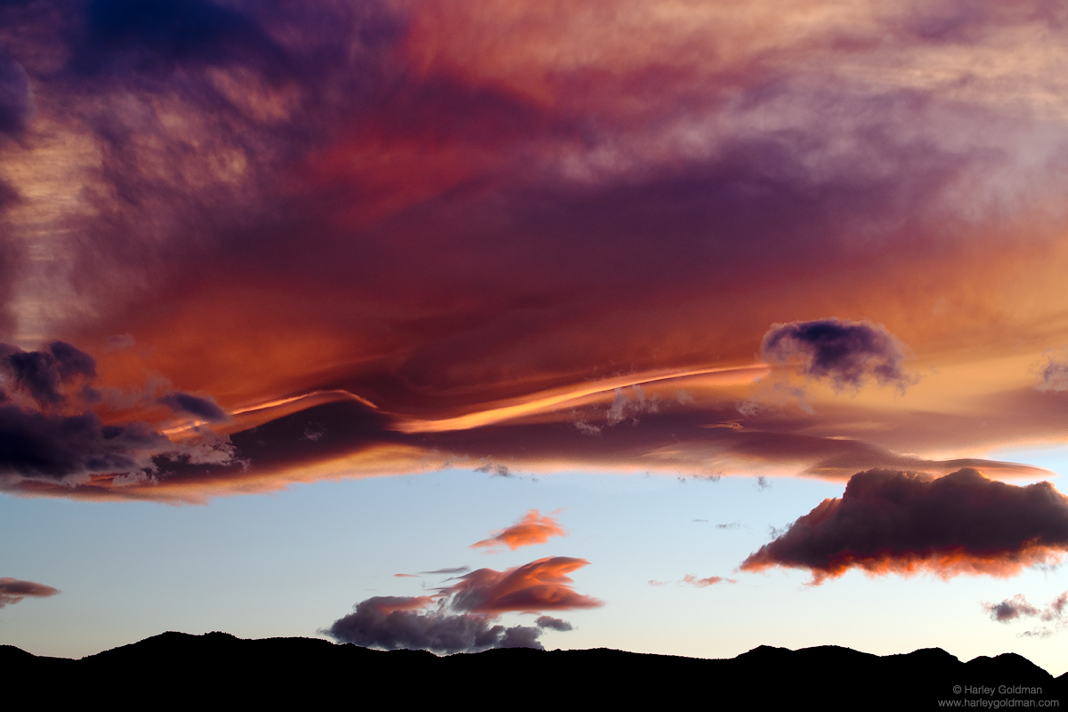Lenticular clouds, also commonly called the Sierra Wave